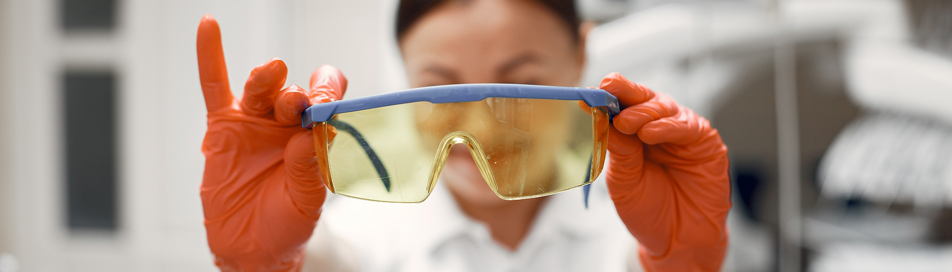 ÓCULOS DE PROTEÇÃO